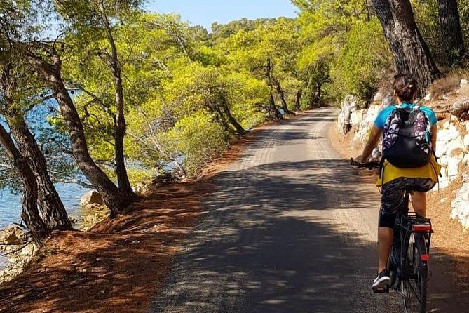 Adventure Sailing 4 Night Dubrovnik Cruise on the Huck Finn Cat - Weather, Safety, and the Sailing-First Tradeoffs