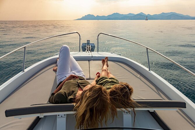 Amazing Sunset by private boat - Key points before you go