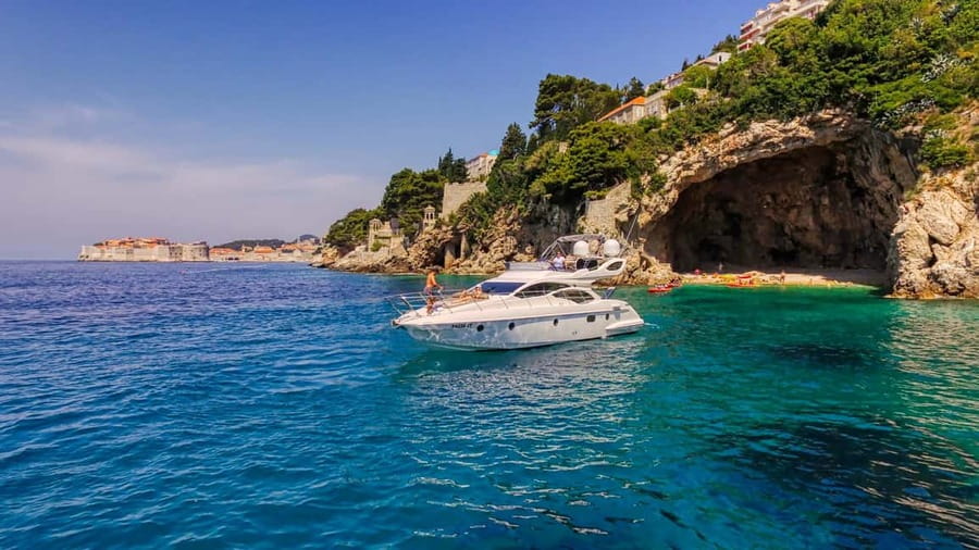Azimut 43 Fly Private Boat Tour - A Yacht Day on Dalmatia: What Cruising Actually Changes for You
