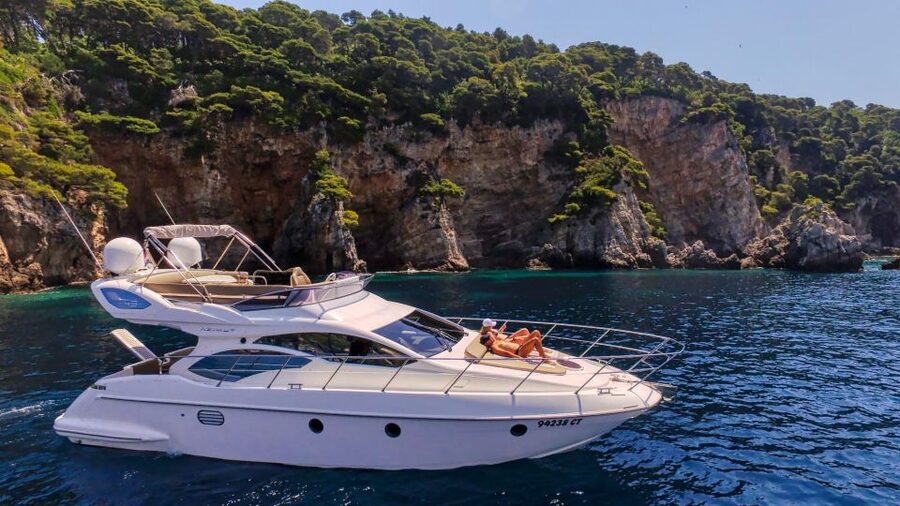 Azimut 43 Fly Private Boat Tour - Comfort That Isn’t Just a Marketing Word
