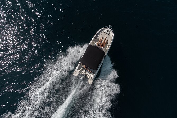 Beneteau Flyer 7.7 Spacedeck Cruise - Key highlights worth planning for