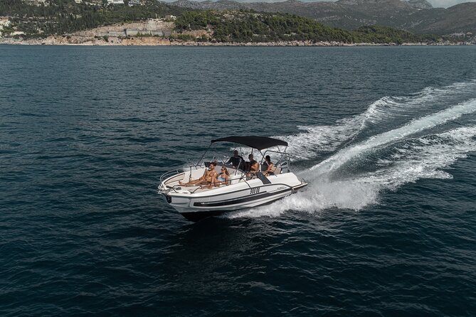 Beneteau Flyer 7.7 Spacedeck Cruise - Getting to Lapadska obala, and keeping the day smooth