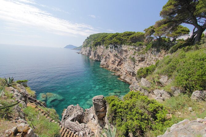 Blue and green cave on Koločep - Getting from Dubrovnik area to the boat, and why pickup matters