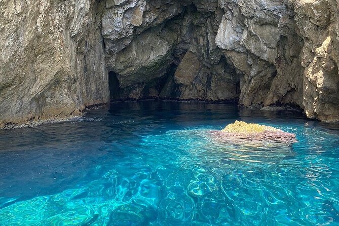 Blue and Green Cave Tour from Dubrovnik,private speed boats - Speedboat to Kolocep: why this feels like the fast track from Dubrovnik