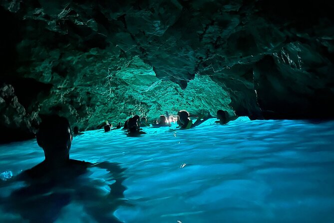 Blue and Green Caves boat tour from Dubrovnik Old City - Why This 4-Hour Boat Tour Works So Well From Dubrovnik Old Town