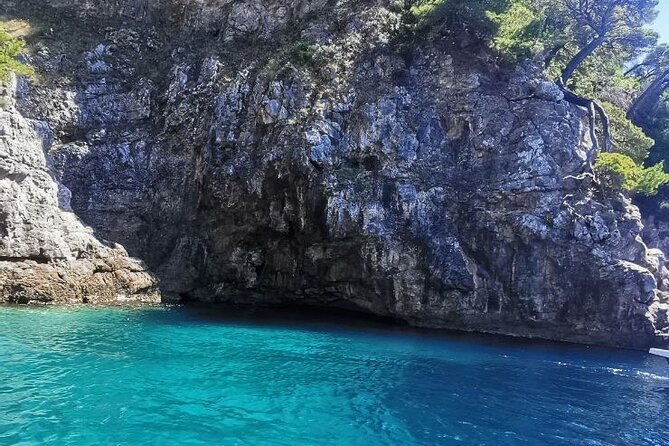Blue cave tour with a speedboat-small group - Key takeaways before you go