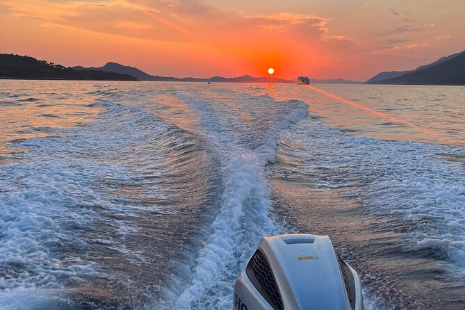 Blue cave tour with a speedboat-small group - Blue caves and the best way to enjoy them