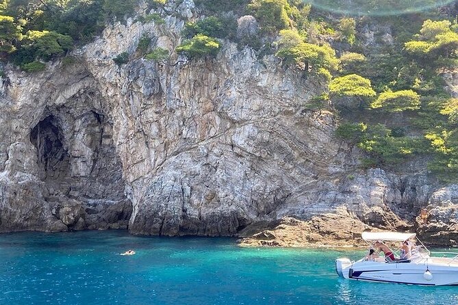 Blue Caves & Crystal Waters - The boat experience: private group value in a 4-hour window