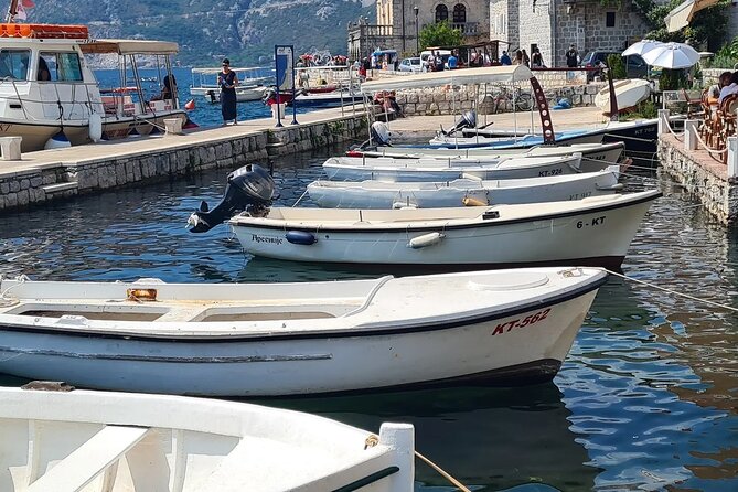 Blue sea and Black Mountains (Montenegro) - Kotor Old Town: 2 hours to pick your own pace