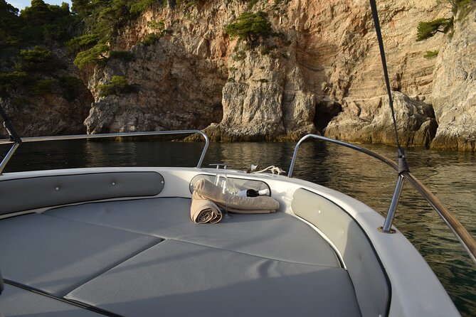 Boat rental in Dubrovnik Croatia. Cruise around Dubrovnik coast and islands - Key Points That Make This Day Trip Special