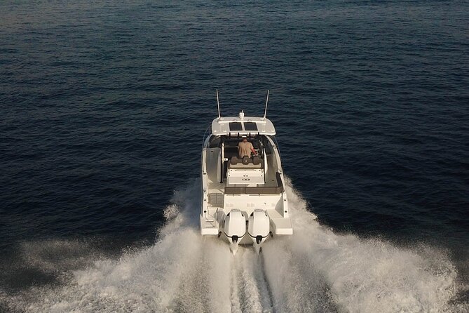 Cap Camarat 9.0CC Private Tour - Elaphiti Islands: 4 hours of island vibes and big sea scenery