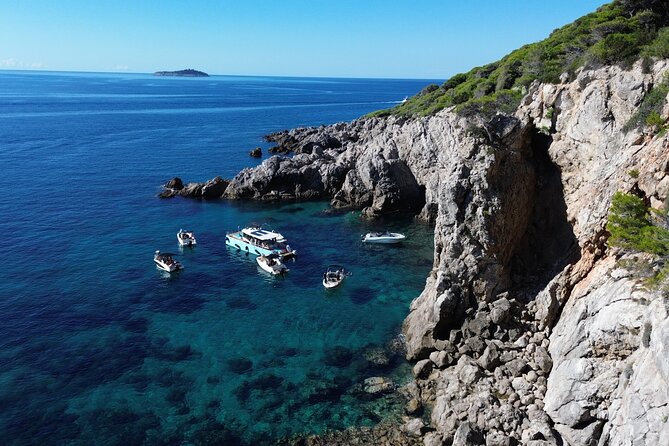 Cave boat tour -All Inclusive - Drinks, snacks, and what all-inclusive really means at sea