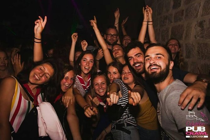 Columbo Pub Crawl Dubrovnik - The first bar: unlimited drinks and quick social energy