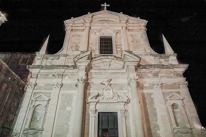 Dark Tales of the Old Town - What to bring and how to prepare for the walk