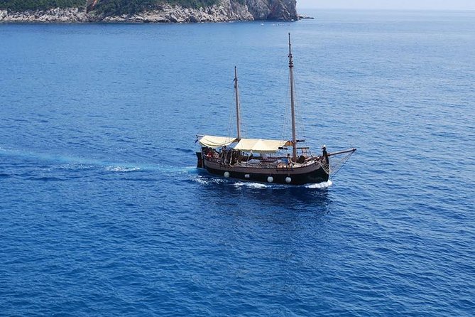 Day Cruise in the Elafiti Islands from Dubrovnik - The Boat Experience: Shade, Breeze, and the Reality of Sea Days