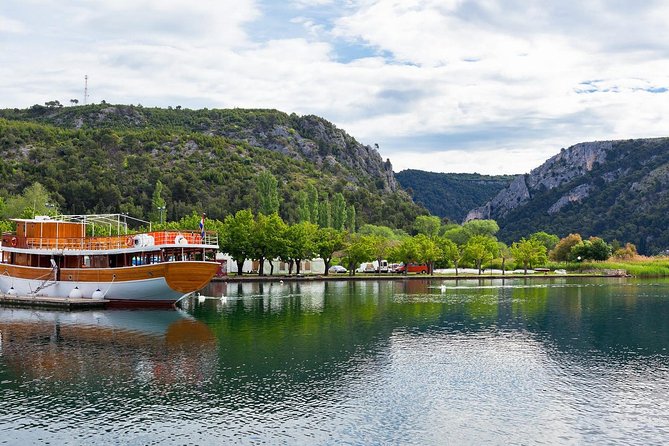 Day Trip from Dubrovnik to Krka waterfalls - The 1,900 m educational trail: your best way to enjoy Skradinski buk