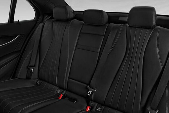 Departure Private Transfer: Dubrovnik City to Dubrovnik Airport by Business Car - Dubrovnik Airport Day Without the Taxi Shuffle