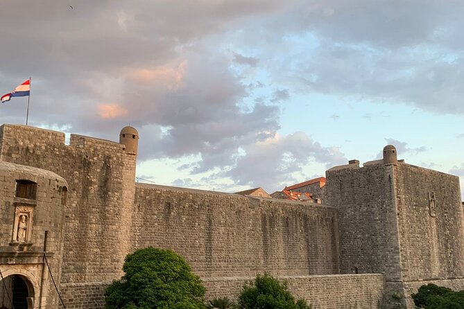Discover Dubrovnik: Private tour - St Blaise, Sponza Palace, and Rector’s Palace: faith, trade, and government in one loop