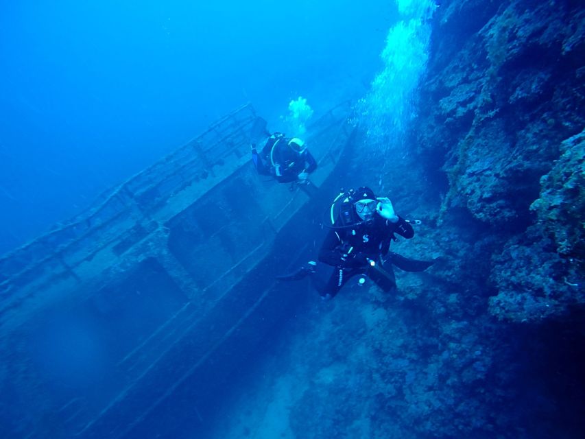 Dubrovnik: 1-Day Diving Package - Cold water is part of the deal here, plan around it
