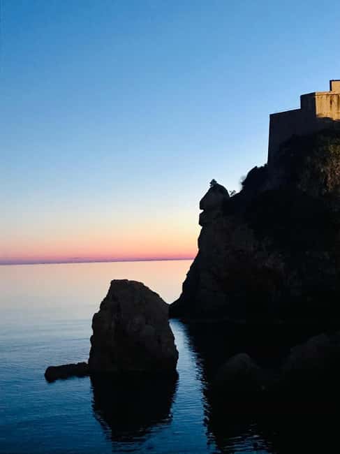 Dubrovnik: 1 Hour Sunset Cruise Around Old City Dubrovnik - Price and value: is $30 worth it for an hour?