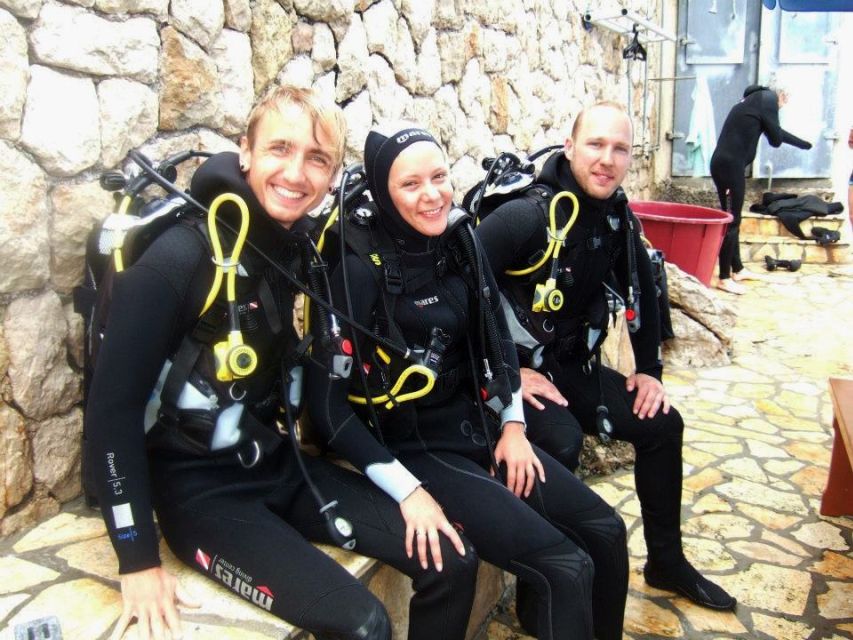 Dubrovnik 2-Hour Uncertified Divers Introductory Dive - The 45-minute briefing: how they turn nervous into ready