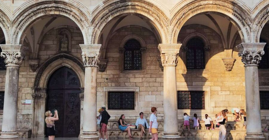 Dubrovnik: 2h Old Town Private Guided Tour - Why private beats the cruise-crowd shuffle
