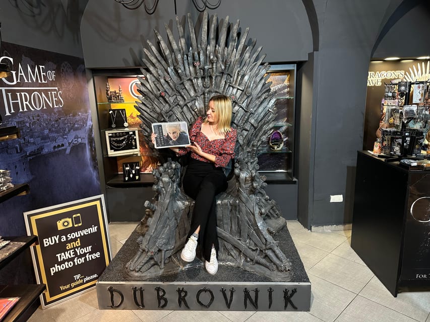 Dubrovnik: 2h Private Game of Thrones Walking Tour - Iron Throne photo stop: the fun souvenir you can control