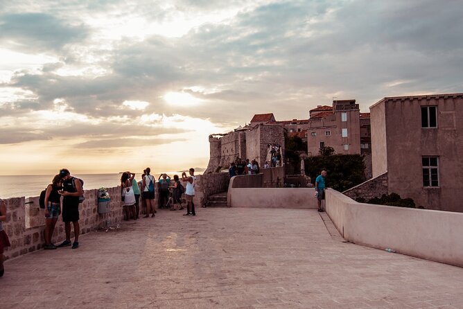 Dubrovnik: 3 Hour Private Tour - Old Town & City Walls - Finishing near Porat Dubrovnik, so you can choose what’s next