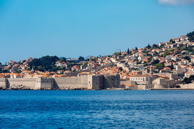 Dubrovnik 45-Minute Boat Tour Around Old Town Walls - Quick reasons this short Dubrovnik boat loop works