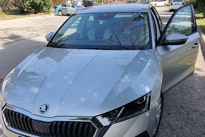 Dubrovnik Airport and Dubrovnik City Private Transfer - What it feels like end-to-end, from booking to the car