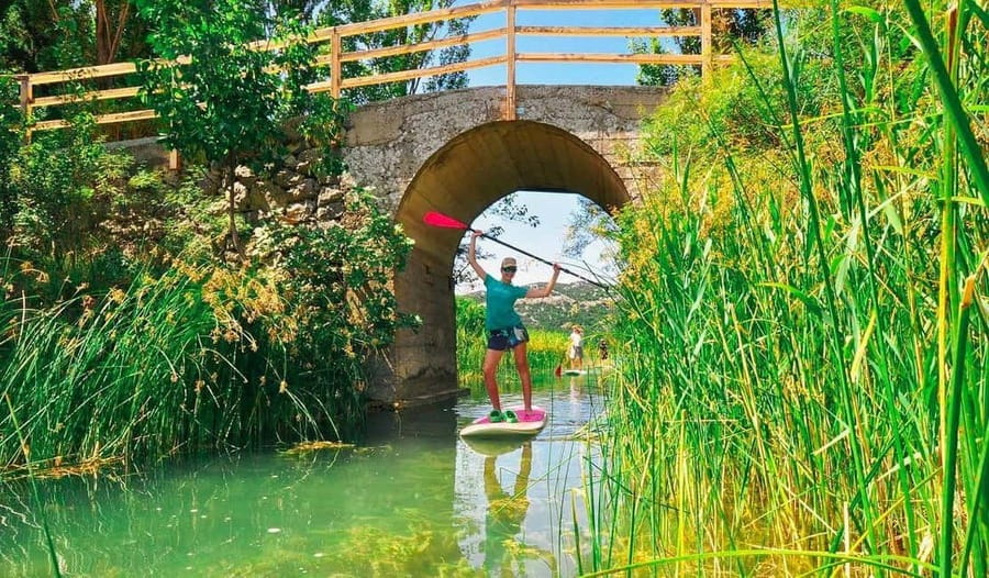 Dubrovnik: Baćina Lakes Stand-Up Paddleboard Tour - Getting from Dubrovnik: new Mercedes, pickup and small groups