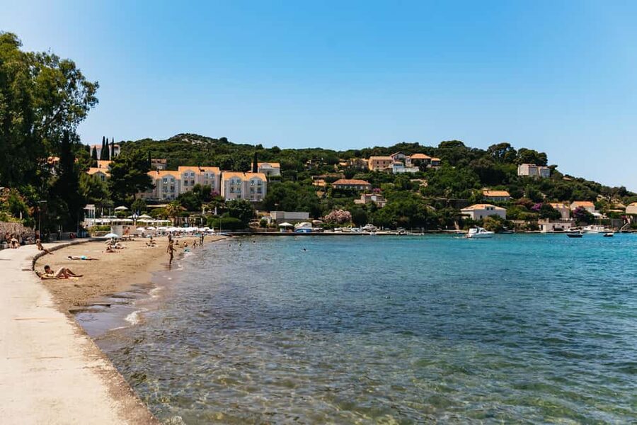 Dubrovnik: Blue Cave and Elafit Small Group Boat Exploration - Price and value: is $70 a good deal for this Dubrovnik cave day?