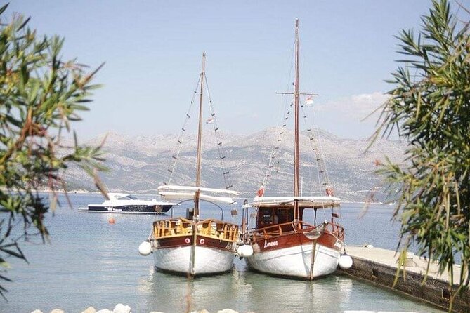 Dubrovnik: Blue Cave & Elaphiti islands & Optional Lunch Onboard - Elaphiti return cruise plus optional onboard lunch