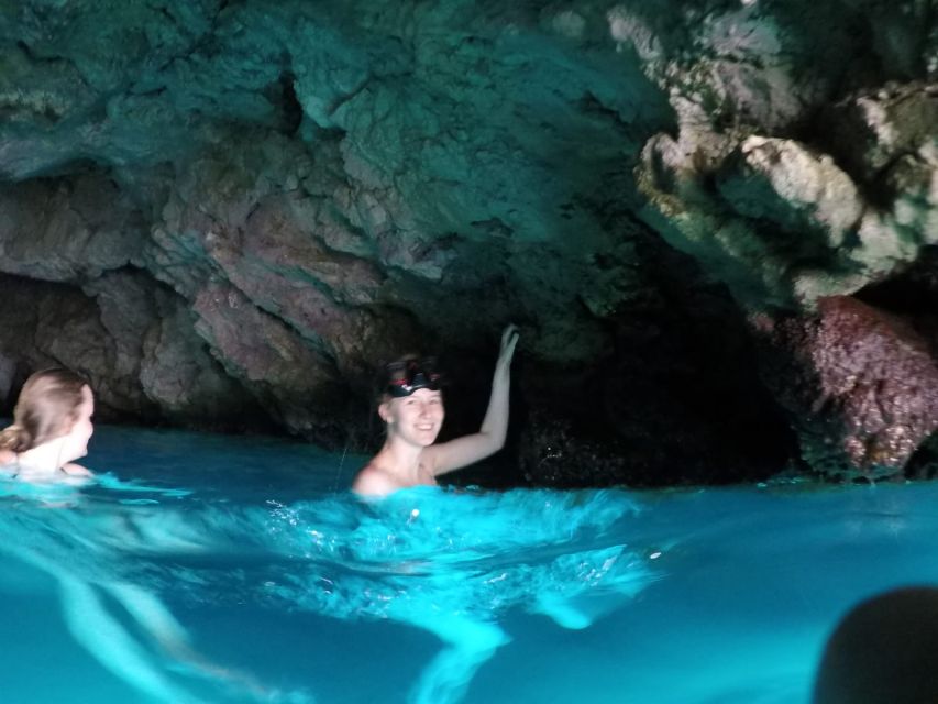 Dubrovnik: Blue Cave & Sunj Beach Boat Tour with Drinks - Key highlights worth your attention