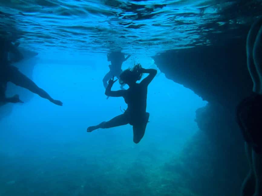 Dubrovnik: Blue Cave, Three Green Caves, and Šunj Beach Tour - Šunj Beach Stop: One of the Adriatic’s Most Wanted Sands