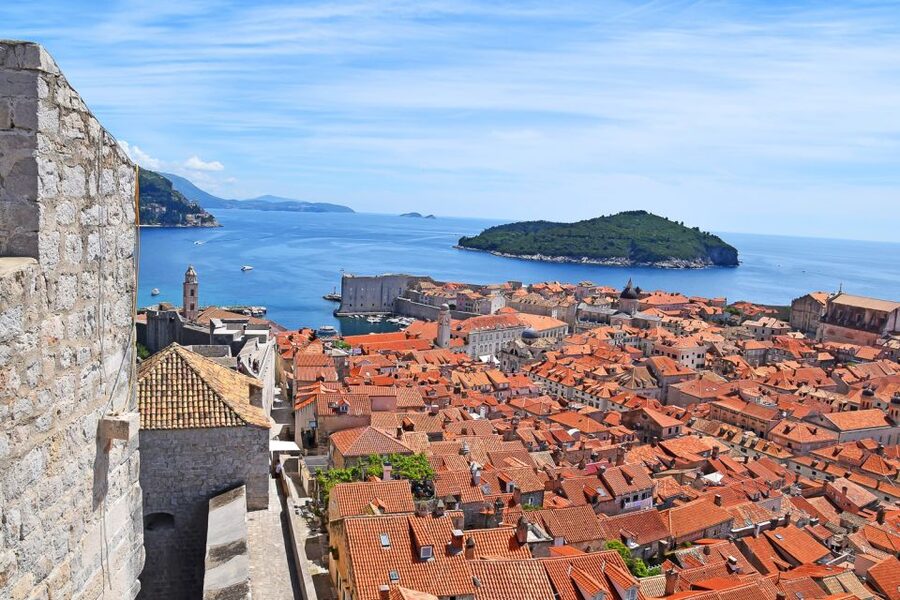 Dubrovnik: City Walls Early Morning or Sunset Walking Tour - Cannons, rooftops, and sea views: the visual hits are real