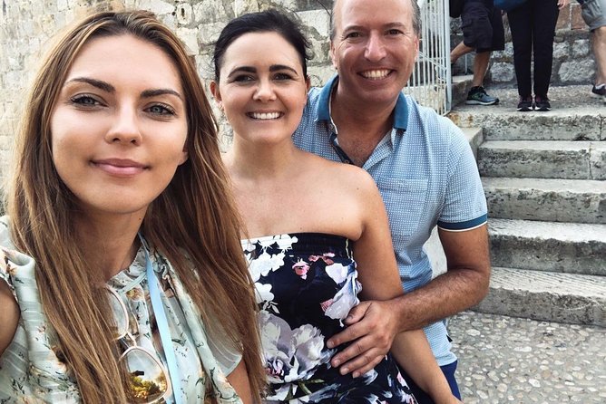 Dubrovnik City Walls Sunset Guided Tour - Finding your guide at Brsalje ul. 2 (and ending right by Stradun)