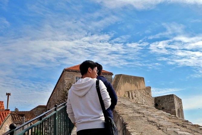 Dubrovnik City Walls Tour for Early Birds or Sunset Chasers - Meeting at Pile Square and getting oriented fast