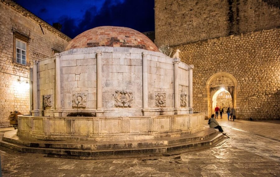 Dubrovnik: Dark tales of the Old Town - The upper areas: stairs, pacing, and how to handle it