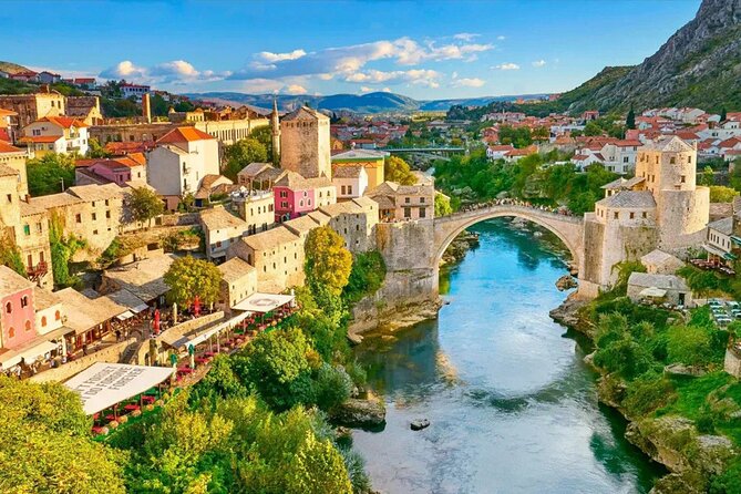 Dubrovnik Day Tour: Explore Mostar & Kravice Waterfalls in Bosnia - Morning game plan from Dubrovnik: pickup, the border, and bus comfort