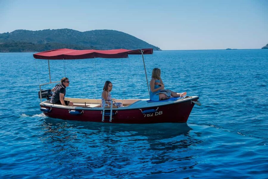 Dubrovnik: Elaphiti Islands Boat Rental - The real flow of the 4-hour plan in Elaphiti waters