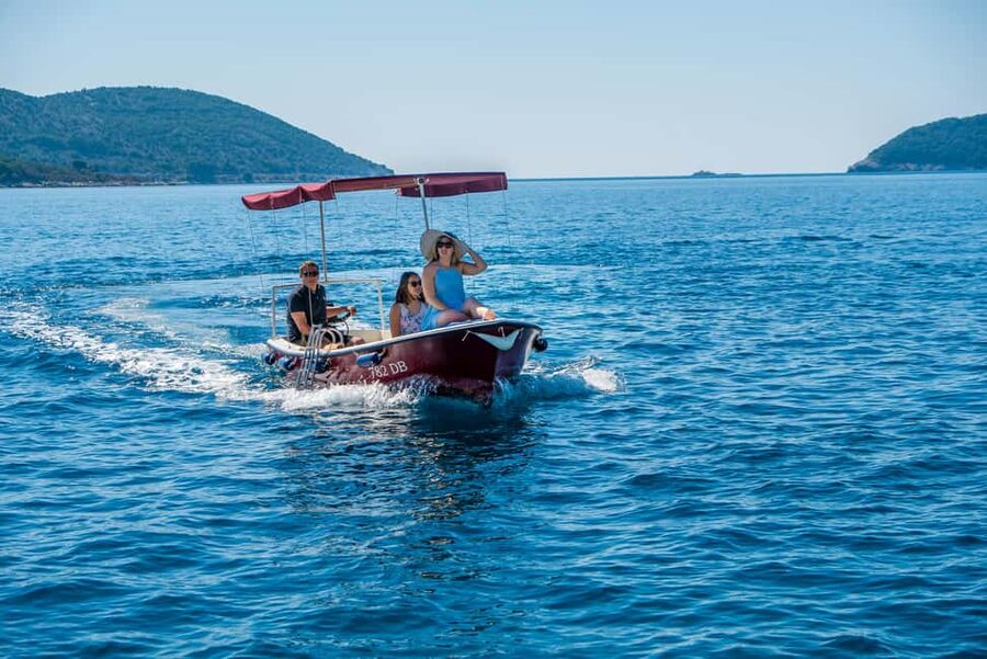 Dubrovnik: Elaphiti Islands Boat Rental - Boat comfort and safety details that actually matter