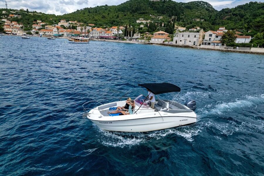 Dubrovnik: Elaphiti Islands Private Day Cruise by Speedboat - A day that can flex: how tailoring helps different groups