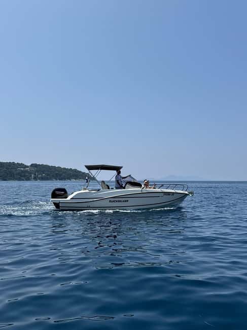 Dubrovnik: Elaphiti Islands Private Sunset Boat Tour - Sudurad and wine time, plus how meals work