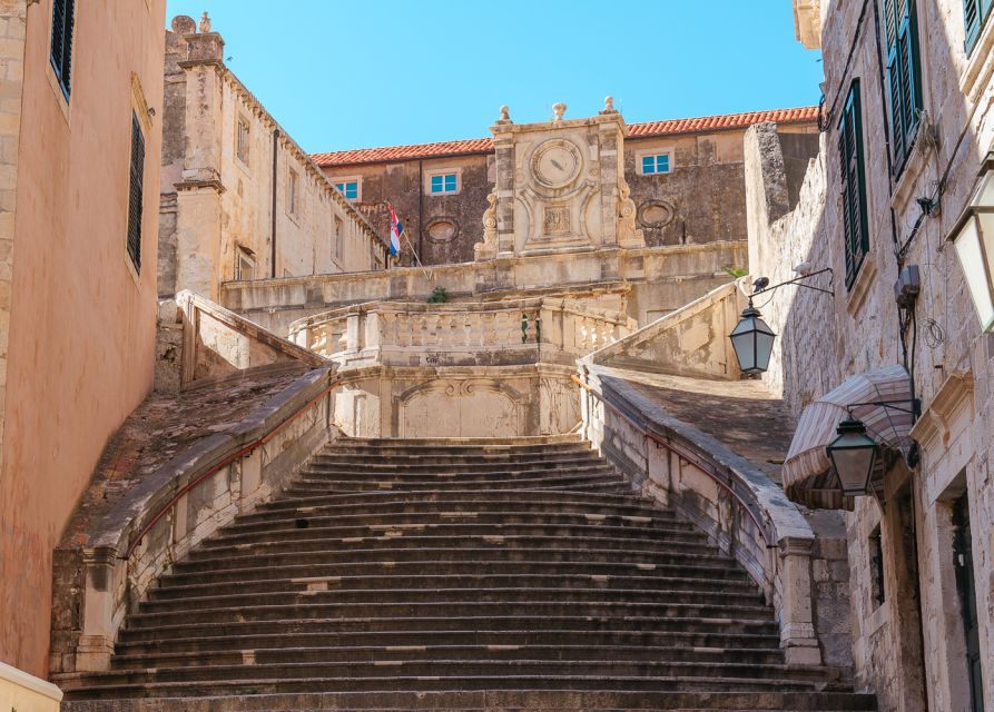 Dubrovnik: Epic Game of Thrones Tour + Lokrum & Saver Option - Fort Lovrijenac and the Red Keep experience