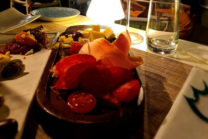 Dubrovnik Food & Wine Tour (Small-Group) - Croatian wine and spirits pairing, done like locals do it