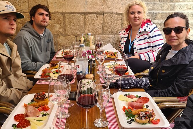 Dubrovnik Food & Wine Tour (Small-Group) - Local legends and history, without the lecture tone