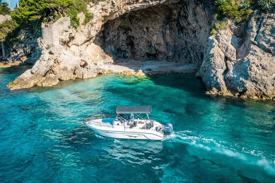 Dubrovnik: Full day tour Elaphite islands - Koločep and the Blue and Green cave option