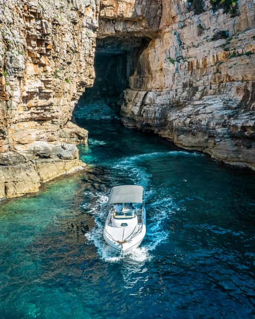 Dubrovnik: Full day tour Elaphite islands - Lopud and Šunj beach, the sandy stop people talk about
