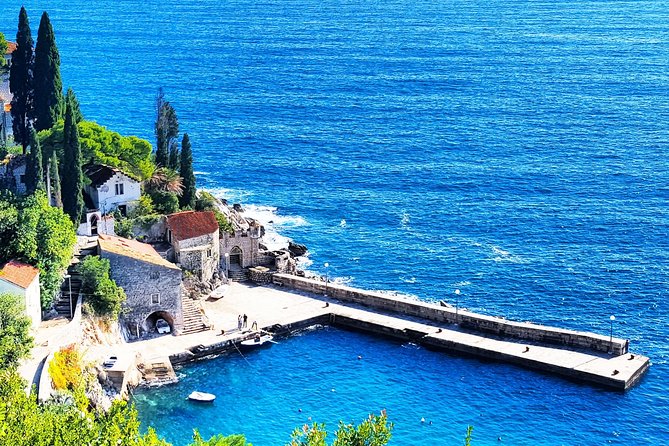 Dubrovnik Game of Thrones Driving Tour - St Jacob’s Beach and Belvedere, plus a pass by the wall gates